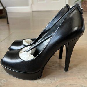 Stuart Weitzman Black Leather Heels - New in Box - Size 5 Women's